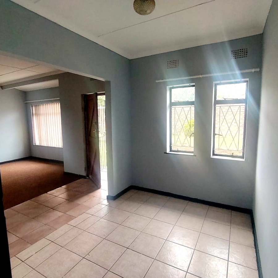 To Let 2 Bedroom Property for Rent in Amalinda Eastern Cape